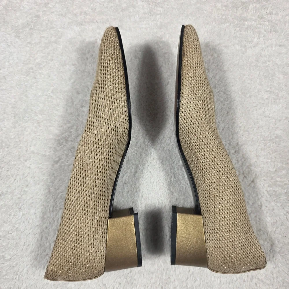 Stuart Weitzman step into